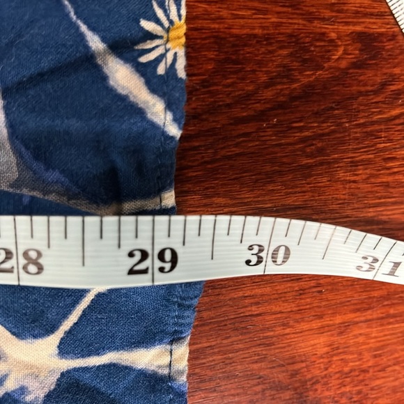 Urban Outfitters Womens Sundress Mini SP Blue White Daisy Print Babydoll Flowy - Picture 11 of 12